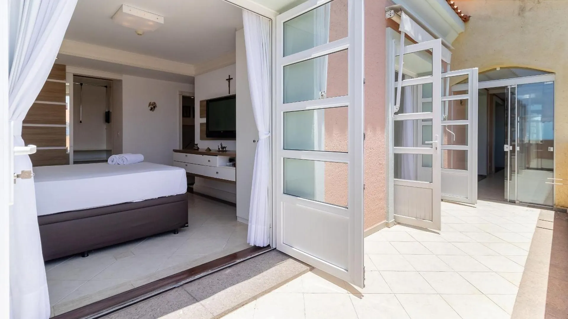 Cobertura luxuosa dentro de Resort - Direto com proprietário Florianópolis