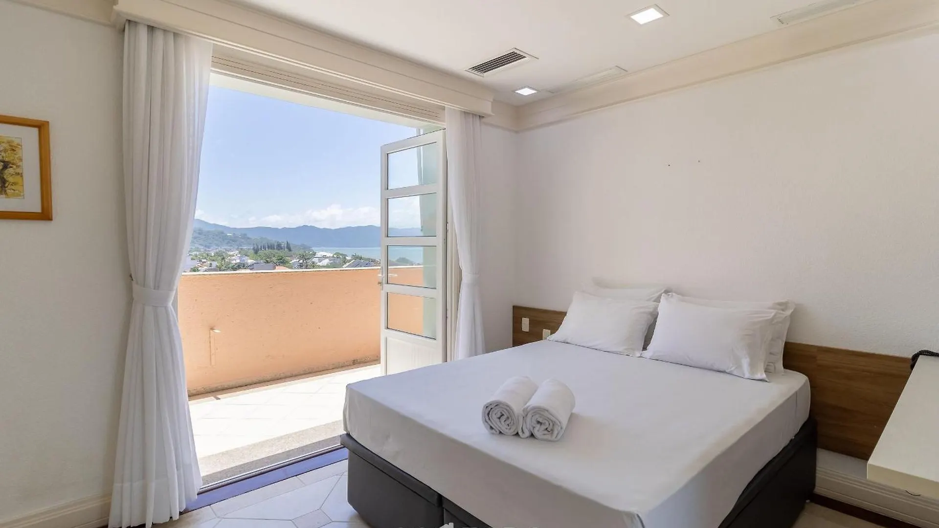 Cobertura luxuosa dentro de Resort - Direto com proprietário Florianópolis
