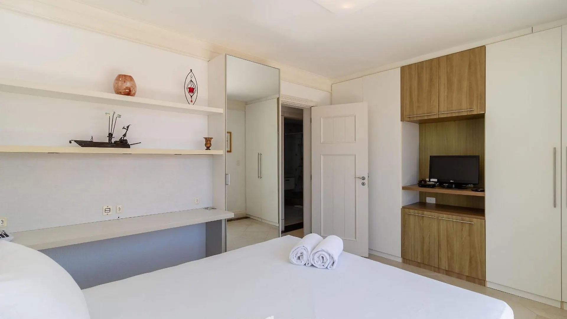 Cobertura Luxuosa Dentro De Resort - Direto Com Proprietario - Ilcmaster Florianópolis Brazilië