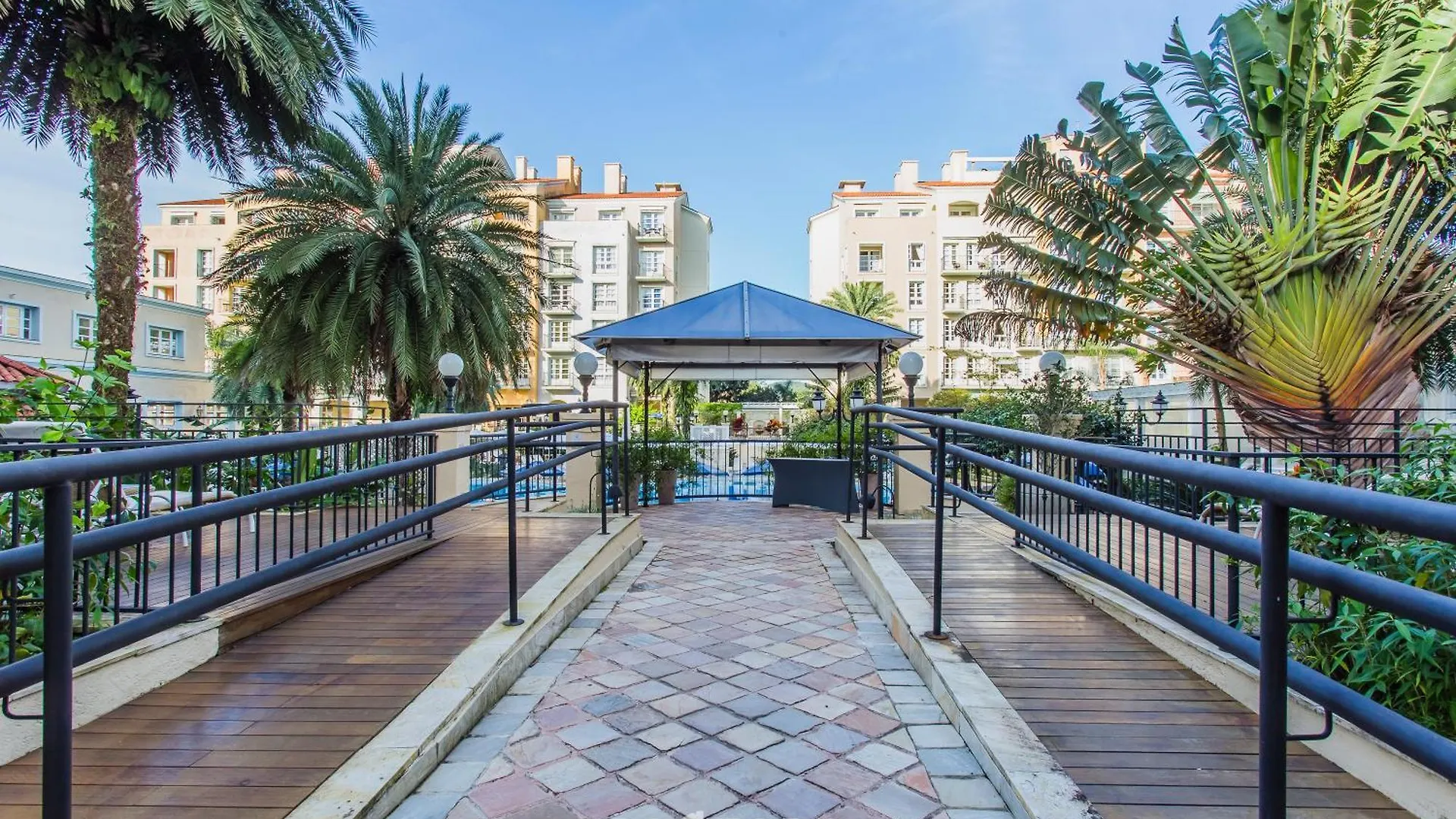 Cobertura Luxuosa Dentro De Resort - Direto Com Proprietario - Ilcmaster フロリアノポリス 0*,  ブラジル